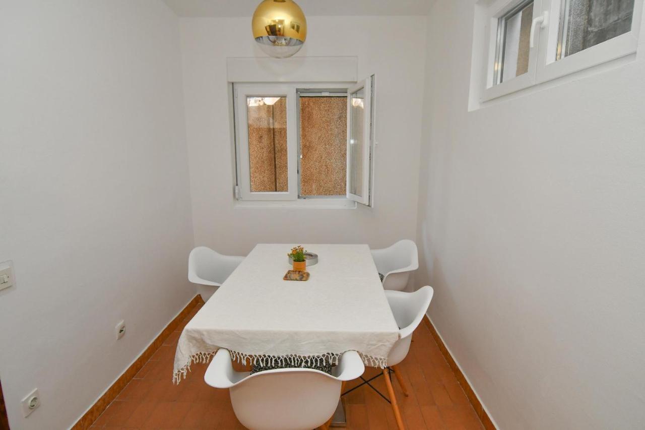 Apartmani Dora Duboka Exterior foto
